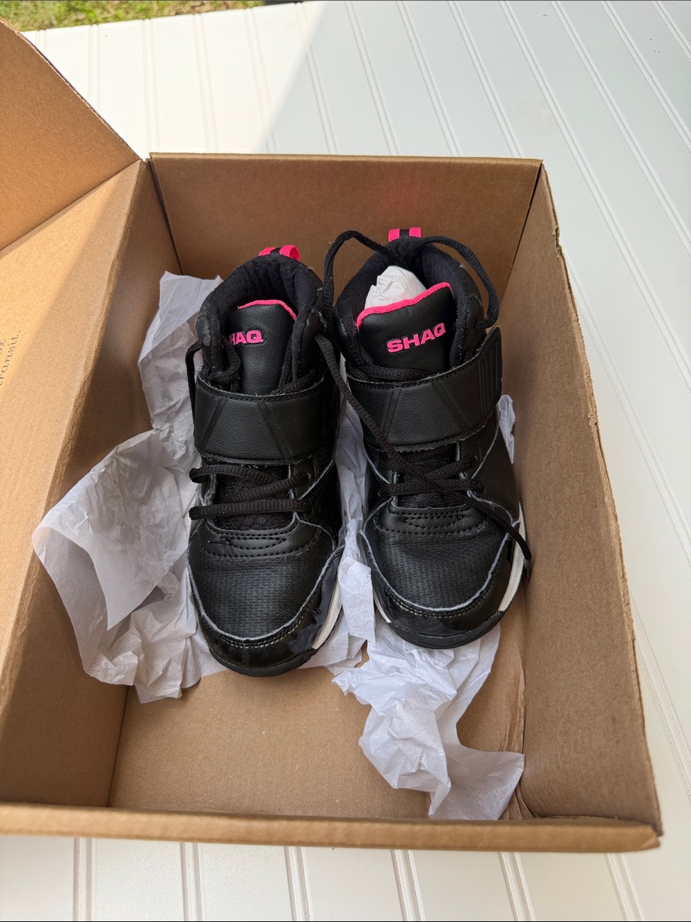 SHAQ Kids Black Sneakers with Pink Accents